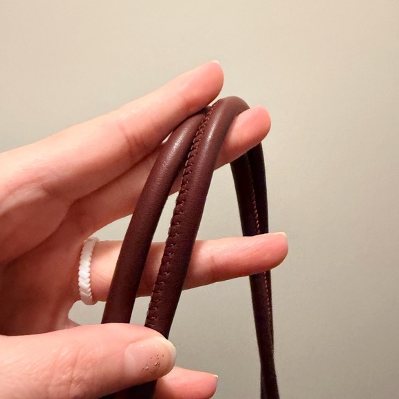 Burgundy Faux Suede Knot-Strap Shoulder Bag – Gold Hardware - Picture 6 of 10